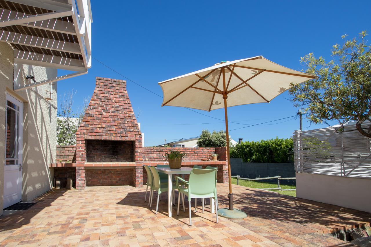 Stone Chimney Cottage Херманус Экстерьер фото